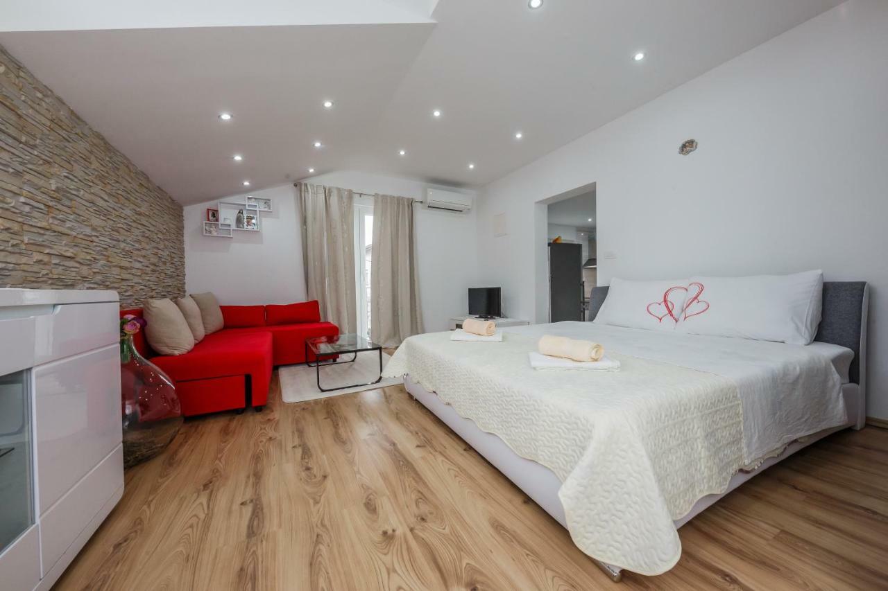 Apartments Meridians Kaštela Zewnętrze zdjęcie